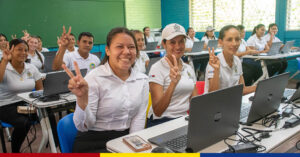 UNAN León fortalece herramientas tecnológicas en el núcleo educativo Tecuaname de UNICAM